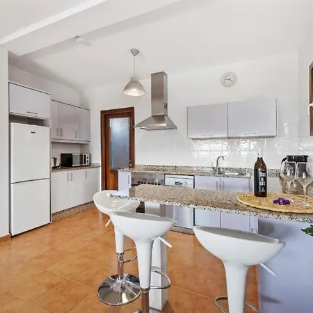 Villa Lanzarote 3 Islands - Pool Heated